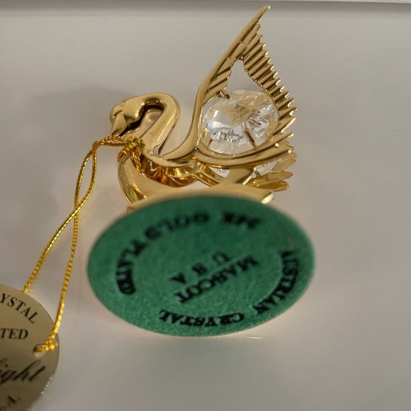 Crystal Delight Austrian Swan 24K Gold Plated - Picture 3 of 6